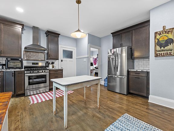 3rd image of 5913 W Washington Blvd #5913