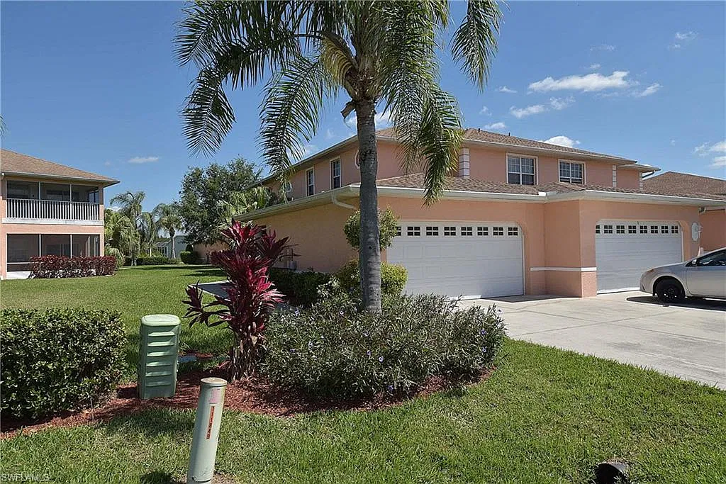 3 bed, 2.0 bath, 1517 sqft, $1,500 — Photo 2