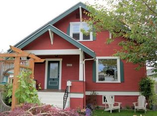 2418 Spruce St, Bellingham, WA 98225