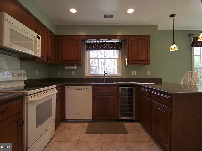3186 Cantrell Ln — Photo 11