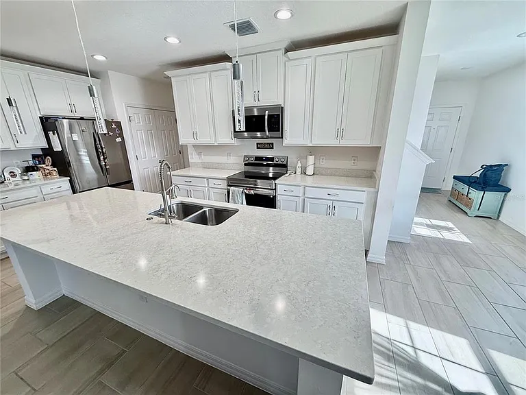 1603 Cloudy Ct — Photo 15