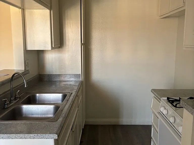 Merridy Gardens LLC — Photo 16