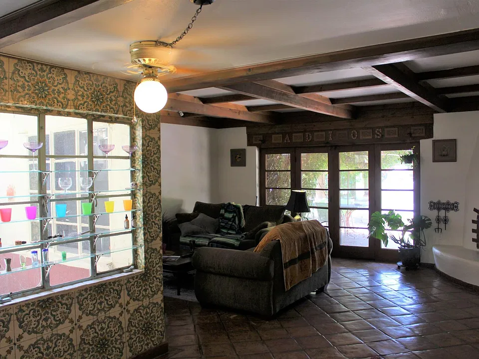 Lots of natural light