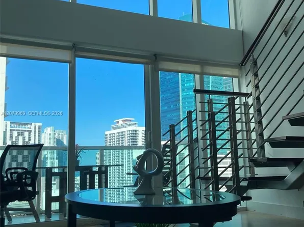 41 SE 5th St, Miami, FL