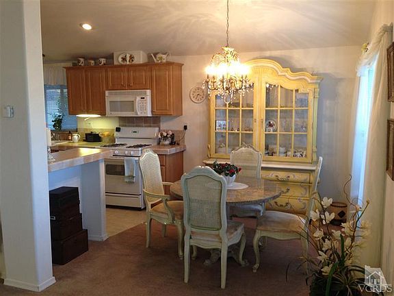 5th image of 2348 Arapaho Ave Space 5