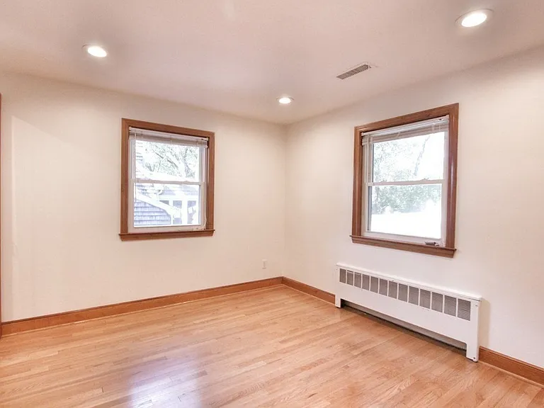 311 Ridge St — Photo 7