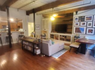 205 Cuthbert St #102, Philadelphia, PA 19106