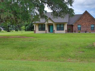 1444 Prairie Ct, Angleton, TX 77515