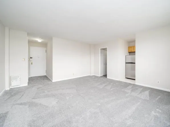 1225 Kennedy Boulevard image 5 of 13