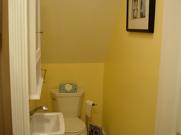 Powder room