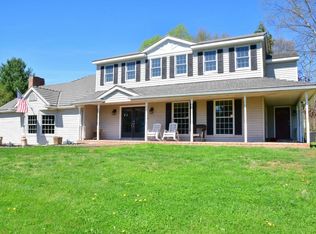 823 Fairview Rd, Zanesville, OH 43701