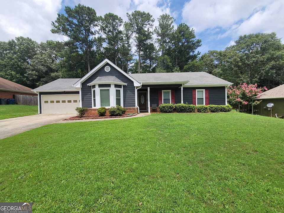 1st image of 318 Bridgewood Dr SE