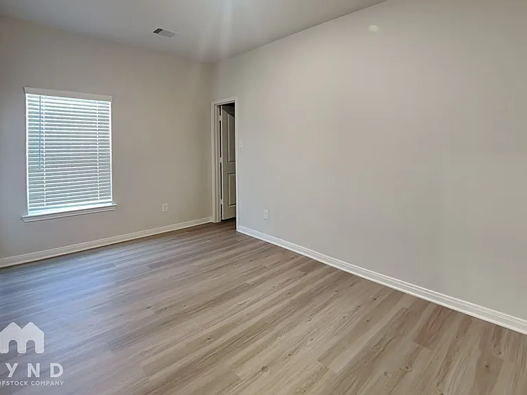 15518 Caramel Springs Dr — Photo 15