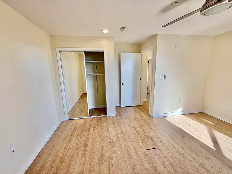 241-55 S 49th St #715 — Photo 13