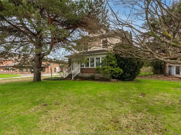 266 Grand Ave W, Chatham Kent, ON N7L 1C1