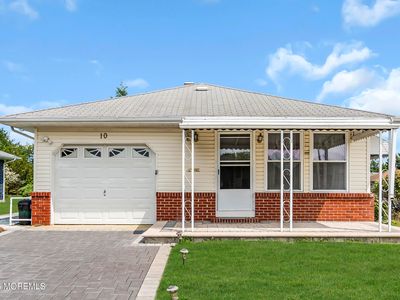 10 Barbuda Street, Toms River, NJ, 08757
