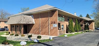2nd image of 318 W Naperville Rd APT 9
