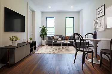 Rented by MOTION New York