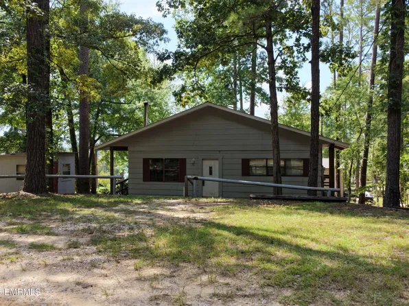 8521 Club Dr, Lauderdale, MS 39335
