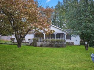 55 Skyline Dr, Hampton, GA 30228