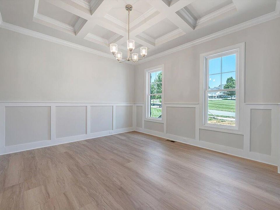 7027 Parkway View Trl, Roanoke, VA 24018 | Zillow