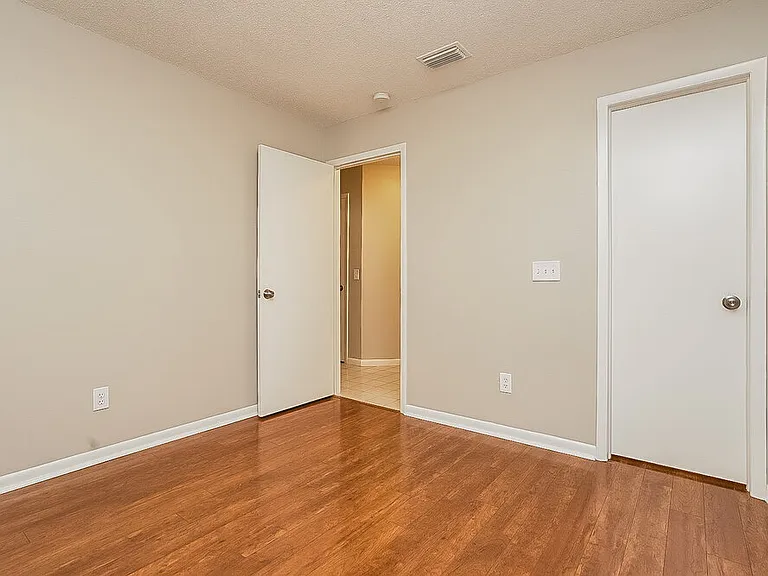 24734 Silversmith Dr — Photo 13