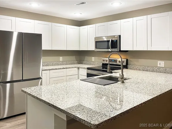 182 Sac Rd #C-401, Sunrise Beach, MO 65079