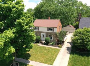 5845 Wickfield Dr, Parma Heights, OH