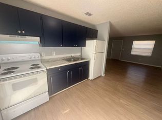 8214 N 17th St APT B, Tampa, FL 33604