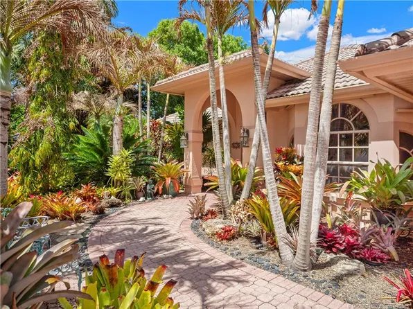 1915 SW Windcross Run, Palm City, FL 34990