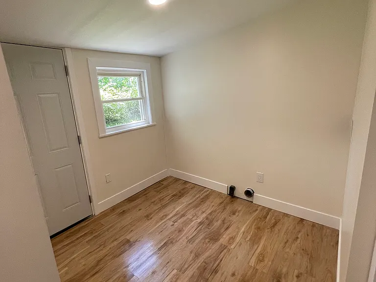141 Belle Ave — Photo 4