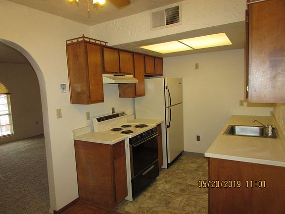 5th image of 1800 S Santa Monica St #C3