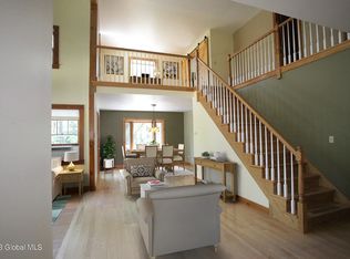 561 Maple Ave, Saratoga Springs, NY 12866