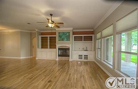 2nd image of 9402 Gleneagles Dr