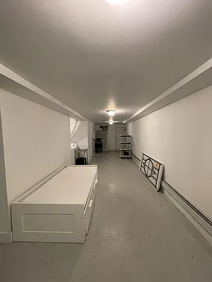 Rented by Aron Fried, LREB | media 11