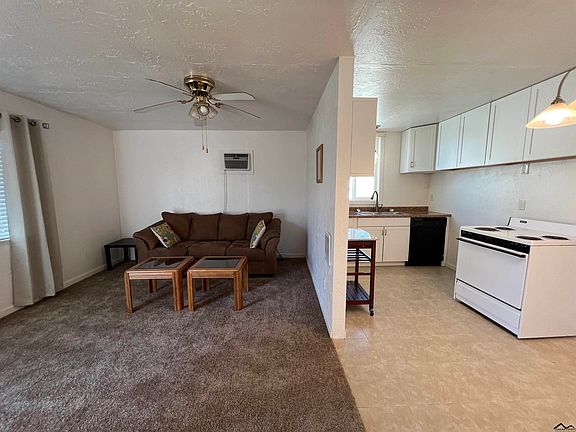5th image of 8084 Buena Vista Ave