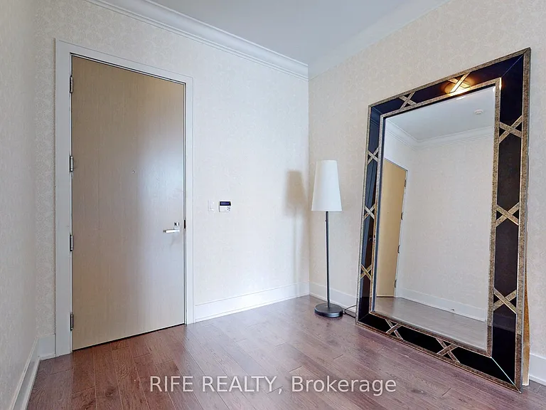 39 Queens Quay E #1208 — Photo 39