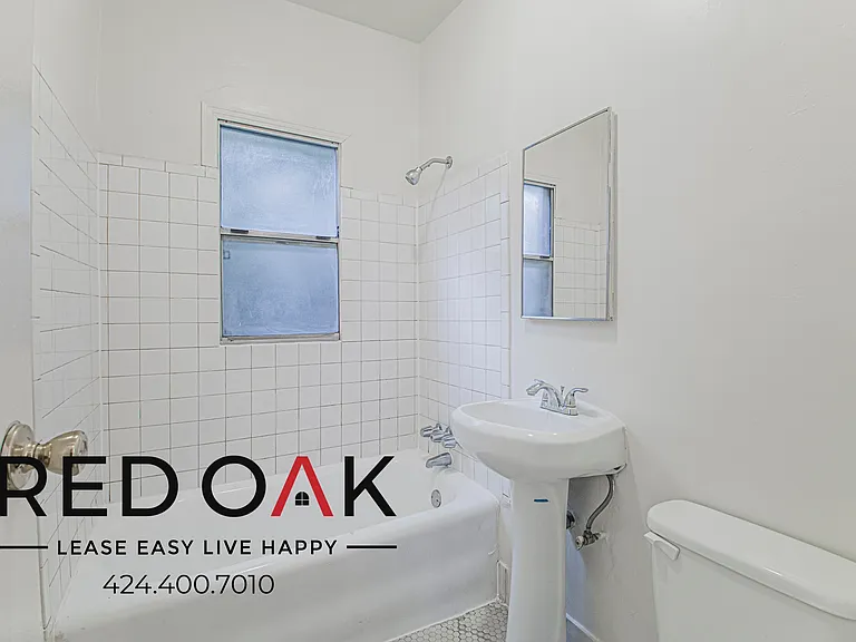 836 Sanborn Ave #105 — Photo 10