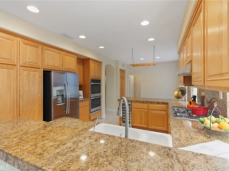 27742 Homestead Rd — Photo 15