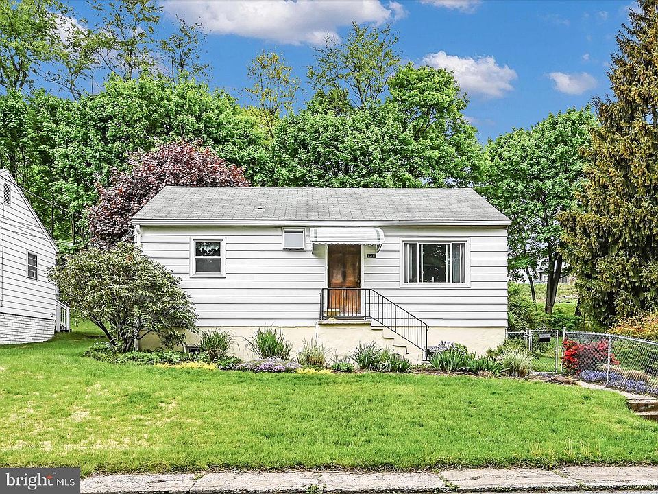 848 Davis Ave, Pottsville, PA 17901 Zillow