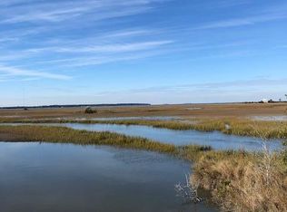 12 Tradewind Ln, Saint Helena Island, SC 29920