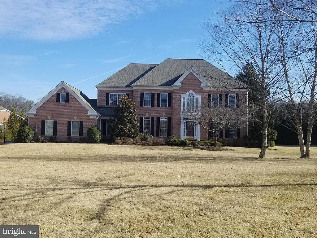 12607 Belmont Ridge Rd photo 1