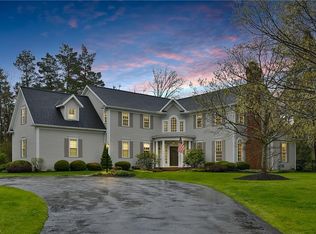 200 Grey Fox Run, Bentleyville, OH 44022