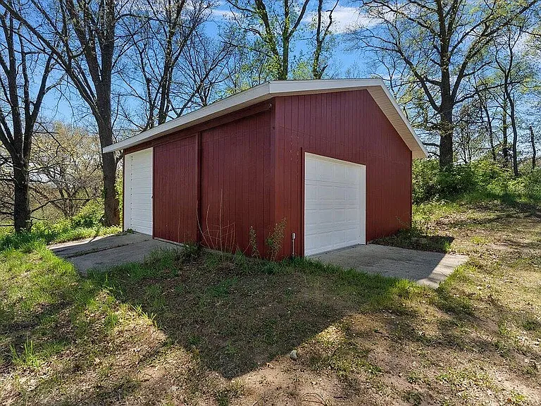 9780 Courtland Dr NE — Photo 4