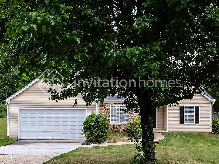 2192 Lazy Days Rd — Photo 1