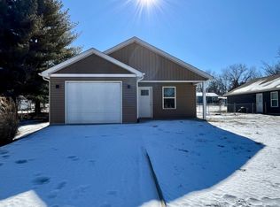 140 Bud St, Sullivan, MO 63080