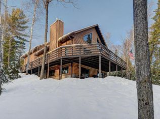 2152 Lynx Ln, Eagle River, WI 54521