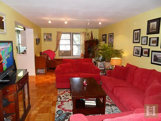 Rented by Halstead Real Estate | media 21