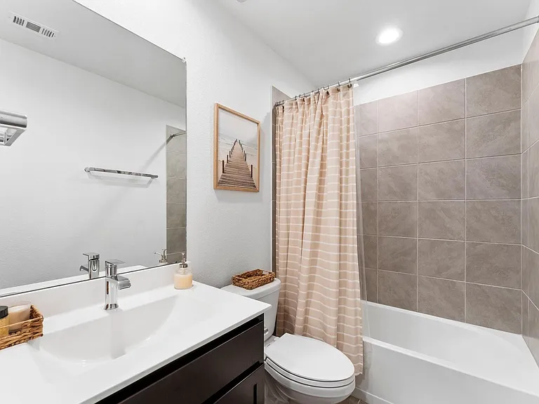 13220 Lago Acero Ln — Photo 10