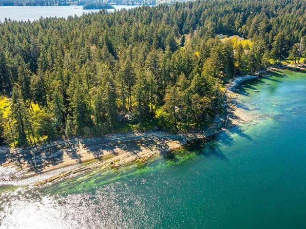 970 Sea Fern Ln, Nanaimo, BC V0R 1X6